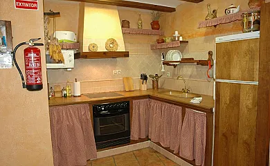 Casa Rural Nuri de Rei A y B en Todolella (Castellón) - Foto 8