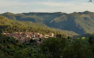 Casa Rural La Canal en Cabacés (Tarragona) - Foto 1