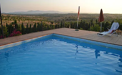 La Mesonera en Cilleros (Cáceres) - Foto 2