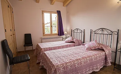 Casa Perdiu y Apartamentos en Guardia de Noguera (Lleida) - Foto 11