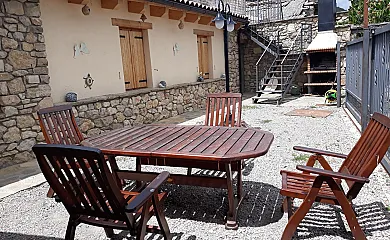 Casa Perdiu y Apartamentos en Guardia de Noguera (Lleida) - Foto 3