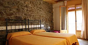 Casa Perdiu y Apartamentos 0018