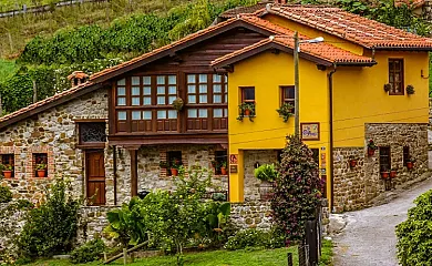 Casas de Para en Panes (Asturias) - Foto 1