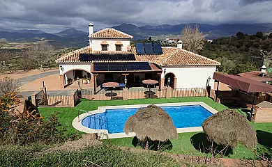 Mansión Piedras Blancas en Colmenar (Málaga) - Foto 1