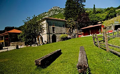 Casona Valle de Soba en Regules (Cantabria) - Foto 1