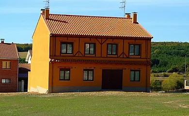 Casa rural La Rasilla en Renedo de Valderaduey (León) - Foto 1