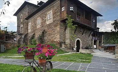 Posada Palacio de Canedo en Canedo (León) - Foto 1