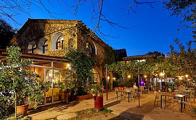 Mas Torrencito en Parets D´Empordà (Girona) - Foto 2