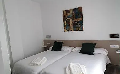 Apartamento Turístico Tres Torres en Almoharín (Cáceres) - Foto 8