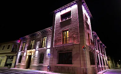 Villa Almudena en Nava De La Asuncion (Segovia) - Foto 1