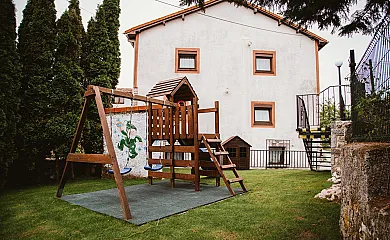 El Requexu Casas y Apartamentos en Poo (Asturias) - Foto 2