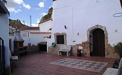 Cueva de María en Guadix (Granada) - Foto 1