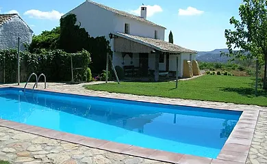 Cortijo el Morrón en Fuentes de Cesna (Granada) - Foto 1