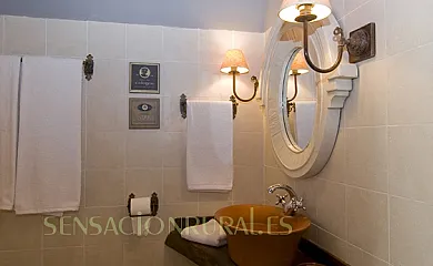 Casas de Velilla en Velilla (La Rioja) - Foto 4