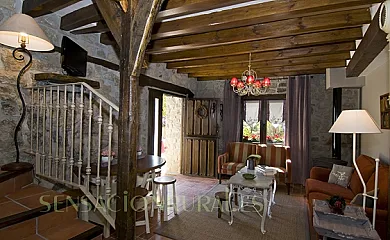 Casas de Velilla en Velilla (La Rioja) - Foto 16