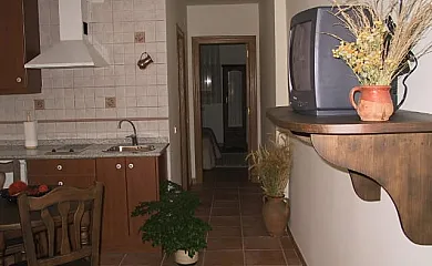 Apartamentos Puerta de la Villa en Maderuelo (Segovia) - Foto 6