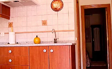 Apartamentos Puerta de la Villa en Maderuelo (Segovia) - Foto 5