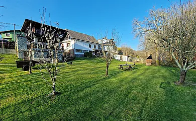 El Rincón del Busgosu en Mestas de Con (Asturias) - Foto 1