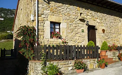 Casa de Aldea El Pozu en Peñamellera Baja (Asturias) - Foto 1