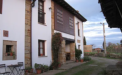 Casa del Naturalista en Argüero (Asturias) - Foto 1