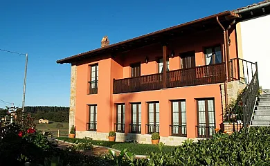 Apartamentos Correhuela en Villaviciosa (Asturias) - Foto 1