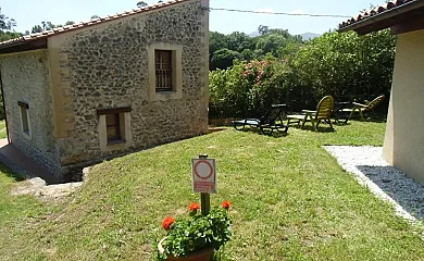 El Pontarron Apartamentos en La Franca (Asturias) - Foto 1