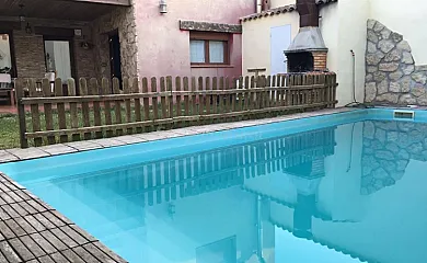 Casa Las Almenadas en Poleñino (Huesca) - Foto 1