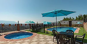 Alojamientos Rurales Los Macabes 002