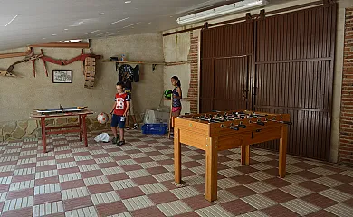 Los Cantones en Villanueva Del Aceral (Ávila) - Foto 13