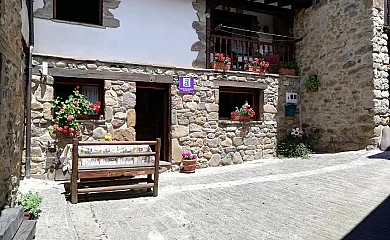 Casas Rurales La Casuca en Ojedo (Cantabria) - Foto 1