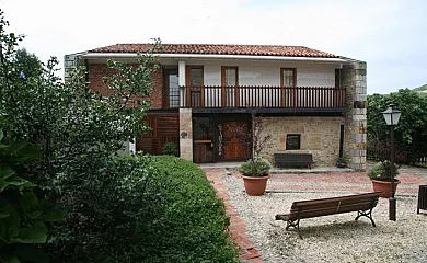 Posada Los Calderones en Santillana Del Mar (Cantabria) - Foto 1