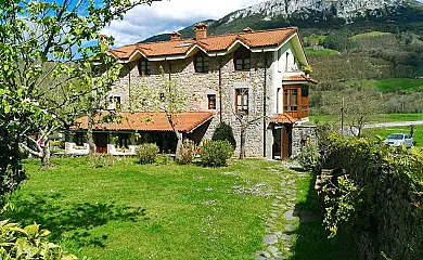 Finca Artienza en Ramales de la Victoria (Cantabria) - Foto 1