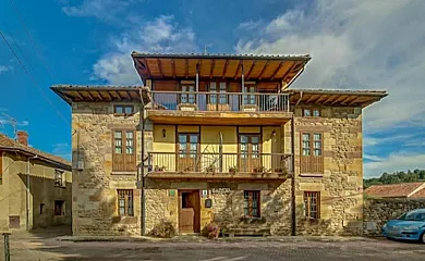 Posada Corral Mayor en La Serna de Iguña (Cantabria) - Foto 1