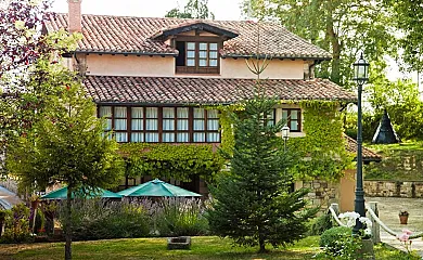 Posada La Lobera en Las Rozas de Valdearroyo (Cantabria) - Foto 1