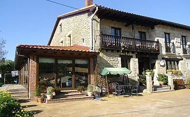 Posada Herrán en Santillana Del Mar (Cantabria) - Foto 1