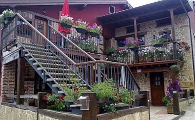 Viviendas Rurales Las Fontanías en Cobreces (Cantabria) - Foto 1