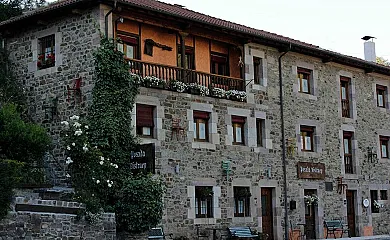 Posada Bistruey en Vega de Liébana (Cantabria) - Foto 1