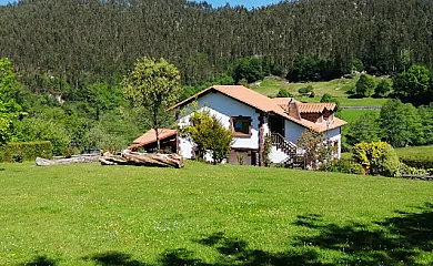 Apartamentos Rurales Rulolla en Roiz (Cantabria) - Foto 1