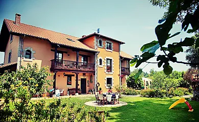 Posada Fuente de las Anjanas en Val de San Vicente (Cantabria) - Foto 1