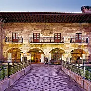 Casona Palacio de Guevara 001