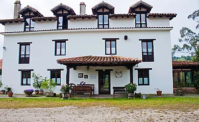 Posada La Charola en Lamadrid (Cantabria) - Foto 1