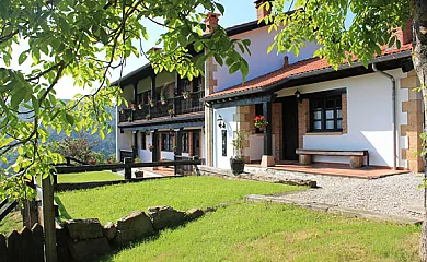 Las Rozas de Cabuérniga en Lamiña (Cantabria) - Foto 1