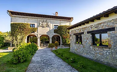 Hotel Rural Casona Las Cinco Calderas en Galizano (Cantabria) - Foto 1