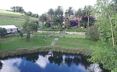 Hotel Casona Dos Lagos en Villaescusa (Cantabria) - Foto 21