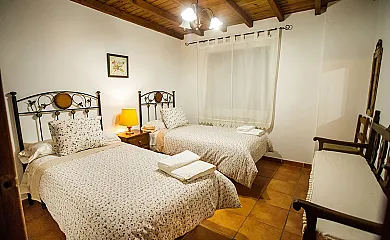 La Castellana y Casa El Álamo en Villanueva Del Conde (Salamanca) - Foto 7