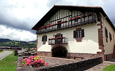 Casa Barrantxea I Y II en Arizkun (Navarra) - Foto 1