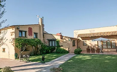 Masia Ca la Caputxeta en Castello D´Empuries (Girona) - Foto 2