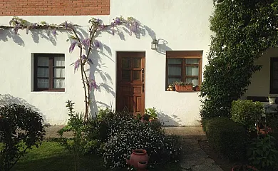 Apartamentos Les Piperes en Corao (Asturias) - Foto 13