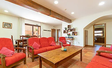 Can Centena en Vilamacolum (Girona) - Foto 3