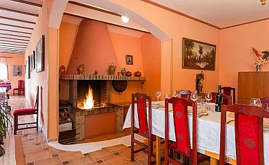 Cal Vimón en Castellet i La Gornal (Barcelona) - Foto 2